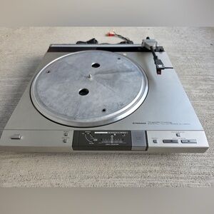 Vintage Pioneer PL-L800S Linear Tracking Stereo Turntable – Made in Japan